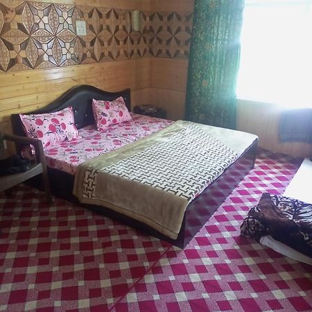 Sunrise Hotel And Restaurant Mastan Gurez Kanzalwan Ngoại thất bức ảnh