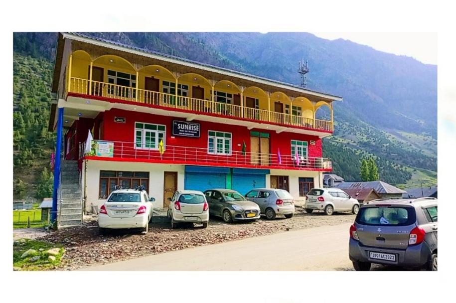 Sunrise Hotel And Restaurant Mastan Gurez Kanzalwan Ngoại thất bức ảnh